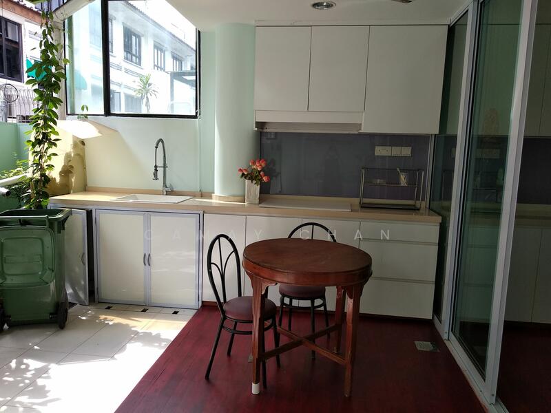 Private dining area and pantry at the kitchen area