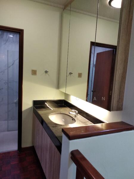 Wash hand basin on top floor, common area