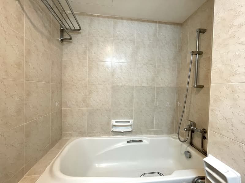 International Plaza, 10 Anson Road, 3 Bedrooms, 1,367 sqft, Apartment For Rent, by Kwan Le Yuan, 23459831 - PropertyGuru.com.sg