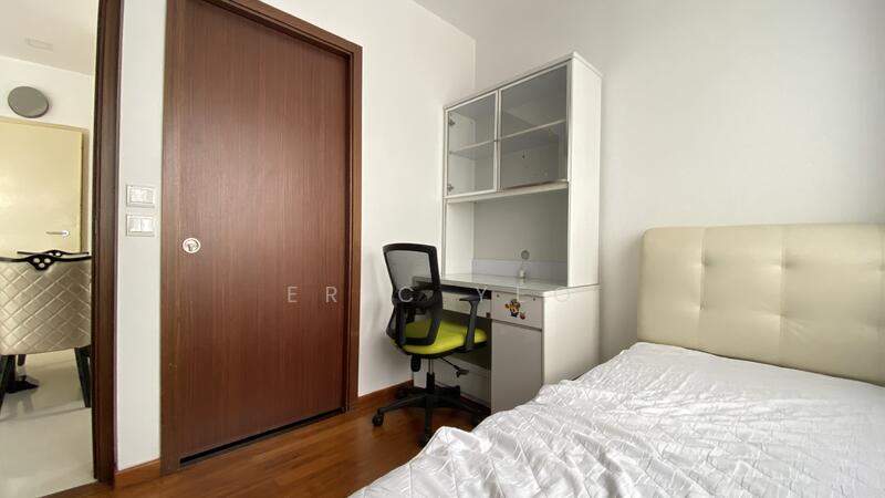 Urban Vista, 4 Tanah Merah Kechil Link, 2 Bedrooms, 1,076 sqft, Condominium For Rent, by Eric Yeo, 23461180 - PropertyGuru.com.sg