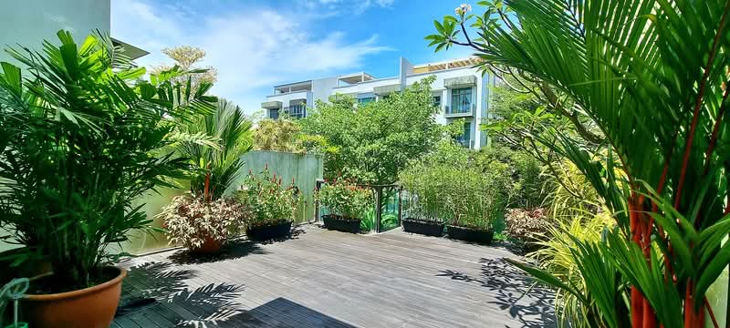 Gorgeous Hilltop Seaview,Pasir Panjang Hill 4 Storeys House!, Pasir Panjang Hill, West Coast, Haw Par Villa, 5 Bedrooms, 4,500 sqft, Terraced House For Rent, by Joyce Lau, 23462652 - PropertyGuru.com.sg