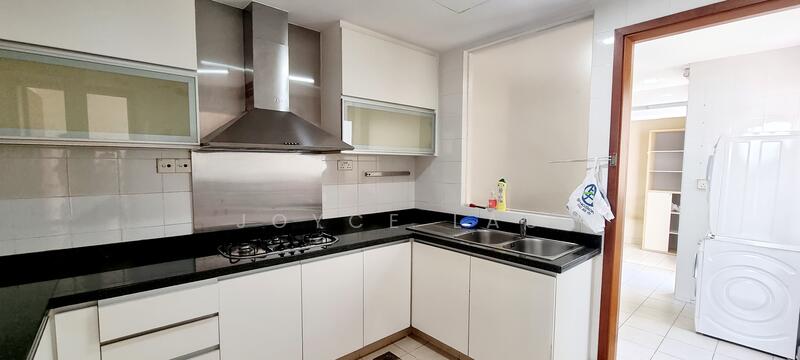 Gorgeous Hilltop Seaview,Pasir Panjang Hill 4 Storeys House!, Pasir Panjang Hill, West Coast, Haw Par Villa, 5 Bedrooms, 4,500 sqft, Terraced House For Rent, by Joyce Lau, 23462652 - PropertyGuru.com.sg