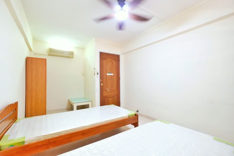 101 Jurong East Street 13, 101 Jurong East Street 13, Room Rental, 120 sqft, HDB Flat For Rent, by Rey Ng, 23462653 - PropertyGuru.com.sg