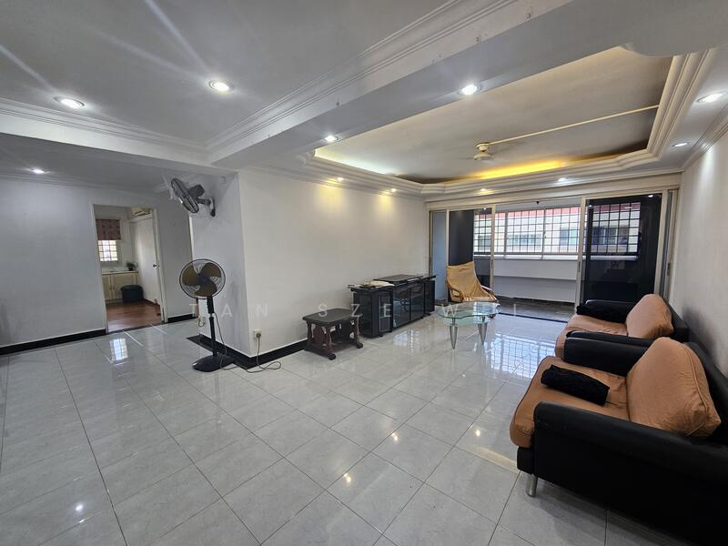 For Sale - 131 Pasir Ris Street 11