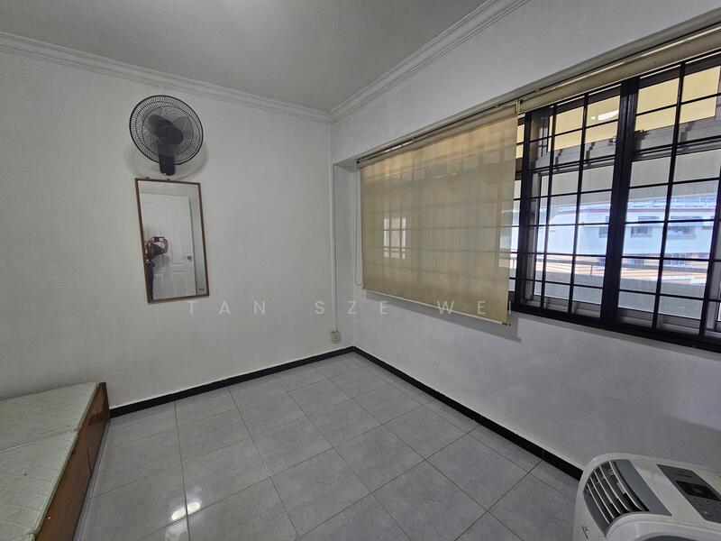 For Sale - 131 Pasir Ris Street 11