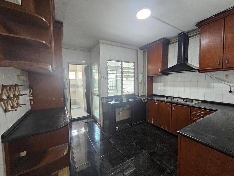 For Sale - 131 Pasir Ris Street 11