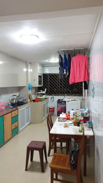 711 Clementi West Street 2, 711 Clementi West Street 2, 2 Bedrooms, 950 sqft, HDB Flat For Rent, by Leslie Yap, 23471381 - PropertyGuru.com.sg