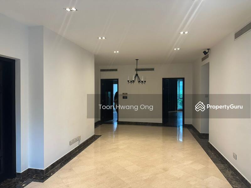 For Sale - 7 Draycott Drive