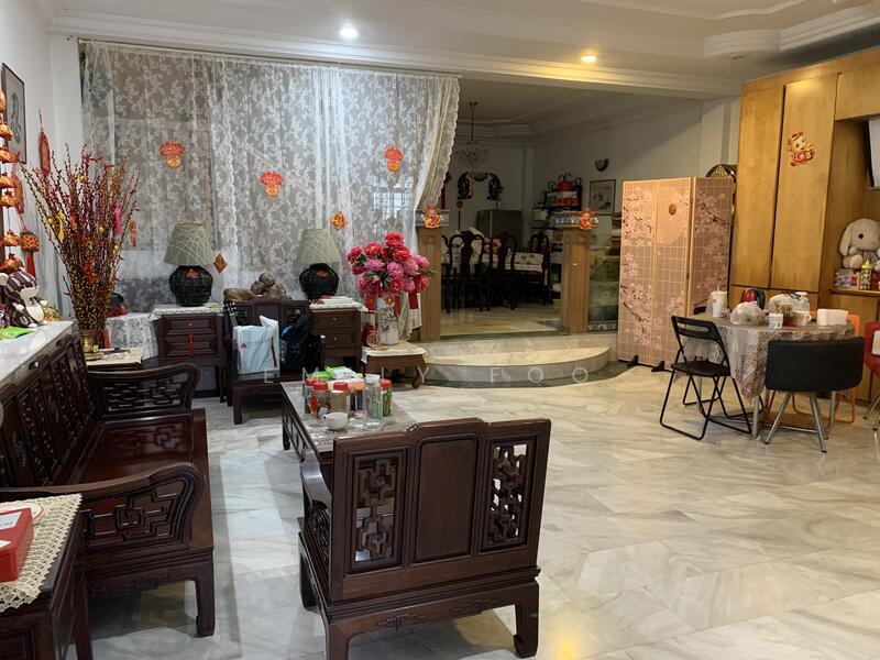 Eden Crest, 14 Eden Grove, Room Rental, 150 sqft, Terraced House For Rent, by Emily Foo, 23473826 - Living + Dinnig Hall - PropertyGuru.com.sg