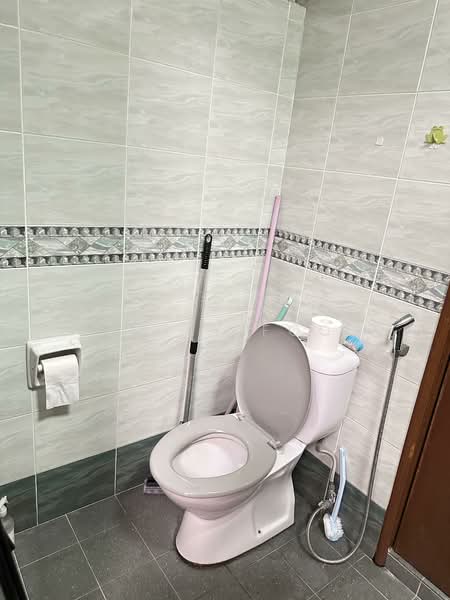 For Rent - Eden Crest