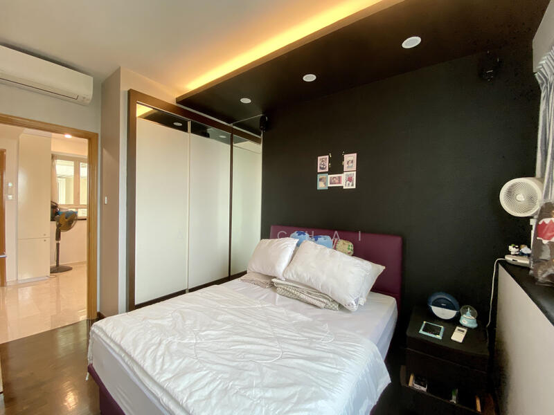 For Rent - Goldenhill Park Condo