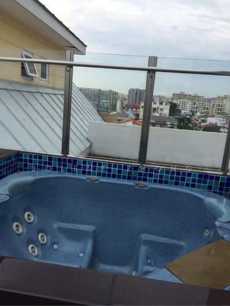 Palmera East, 29 Lorong Melayu, 2 Bedrooms, 1,054 sqft, Apartment For Rent, by Jolene Zhong, 23476374 - PropertyGuru.com.sg
