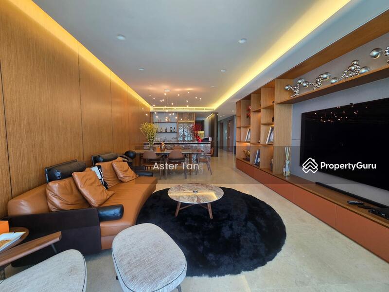Show suite unit for Sale