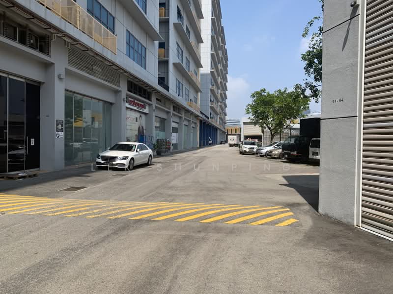 Tradehub 21, 18 Boon Lay Way, 2,120 sqft, Light Industrial (B1) For Rent, by Lek Shunping, 23479323 - CommercialGuru.com.sg