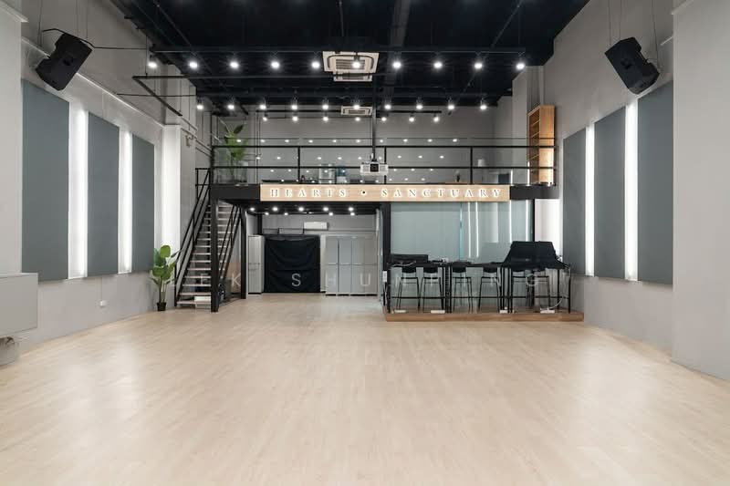 Tradehub 21, 18 Boon Lay Way, 2,120 sqft, Light Industrial (B1) For Rent, by Lek Shunping, 23479323 - CommercialGuru.com.sg