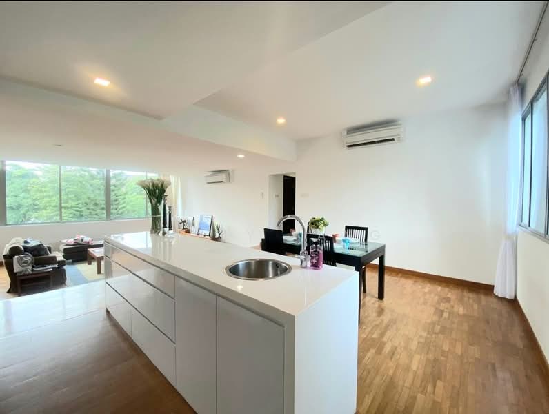 Nassim Regency, 37 Nassim Road, 3 Bedrooms, 2,024 sqft, Apartment For Rent, by Kelly Yang, 23482316 - PropertyGuru.com.sg