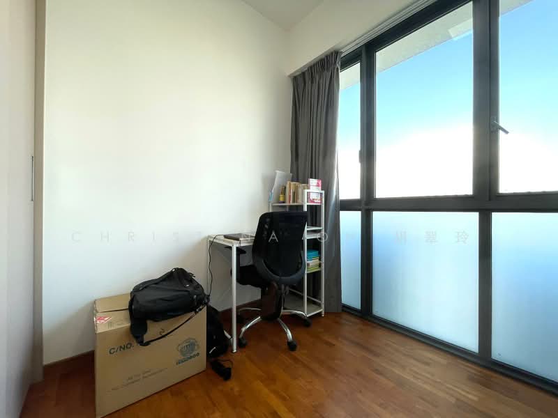 J Gateway, 2 Gateway Drive, 3 Bedrooms, 947 sqft, Condominium For Rent, by Christina Oh, 23483561 - PropertyGuru.com.sg