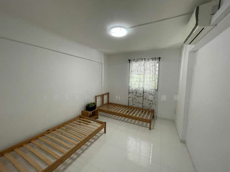 242 Yishun Ring Road, 242 Yishun Ring Road, 3 Bedrooms, 980 sqft, HDB Flat For Rent, by Joseph Ng 黄德顺, 23483586 - PropertyGuru.com.sg
