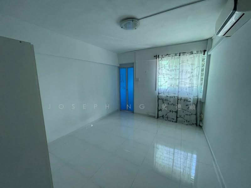 242 Yishun Ring Road, 242 Yishun Ring Road, 3 Bedrooms, 980 sqft, HDB Flat For Rent, by Joseph Ng 黄德顺, 23483586 - PropertyGuru.com.sg