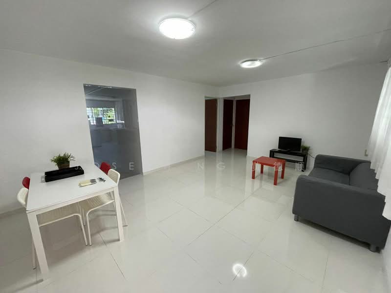 242 Yishun Ring Road, 242 Yishun Ring Road, 3 Bedrooms, 980 sqft, HDB Flat For Rent, by Joseph Ng 黄德顺, 23483586 - PropertyGuru.com.sg