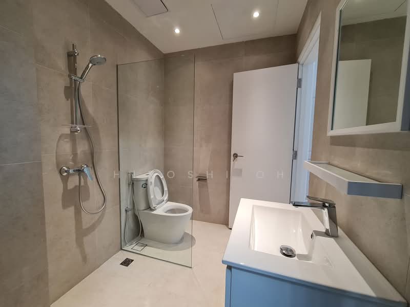 Spanish Village, 64 Farrer Road, 3 Bedrooms, 2,056 sqft, Condominium For Rent, by Hiroshi Oh, 23485494 - PropertyGuru.com.sg