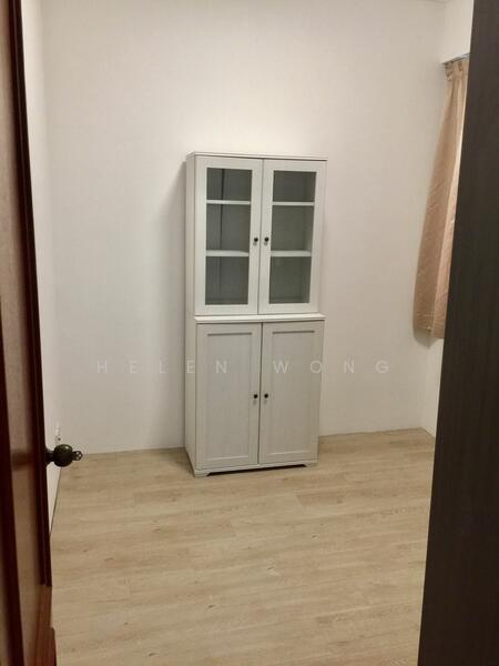 For Rent - Tropical Spring