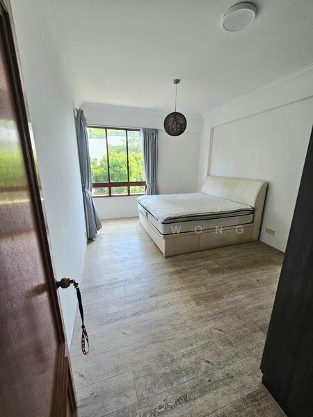 For Rent - Tropical Spring