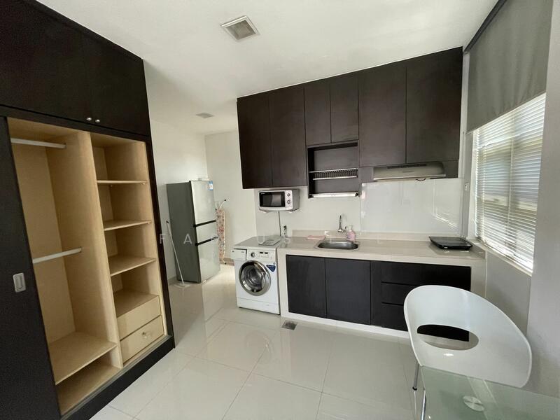 932 East Coast Road, East coast road, 1 Bedroom, 300 sqft, Apartment For Rent, by Fabius Lee, 23489202 - PropertyGuru.com.sg