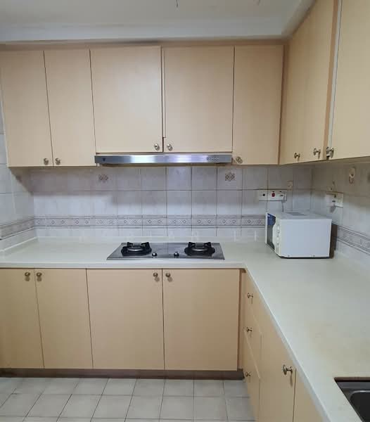 Parkview Apartments, 5 Bukit Batok Street 25, 2 Bedrooms, 937 sqft, Apartment For Rent, by Adrian Lim, 23489291 - PropertyGuru.com.sg