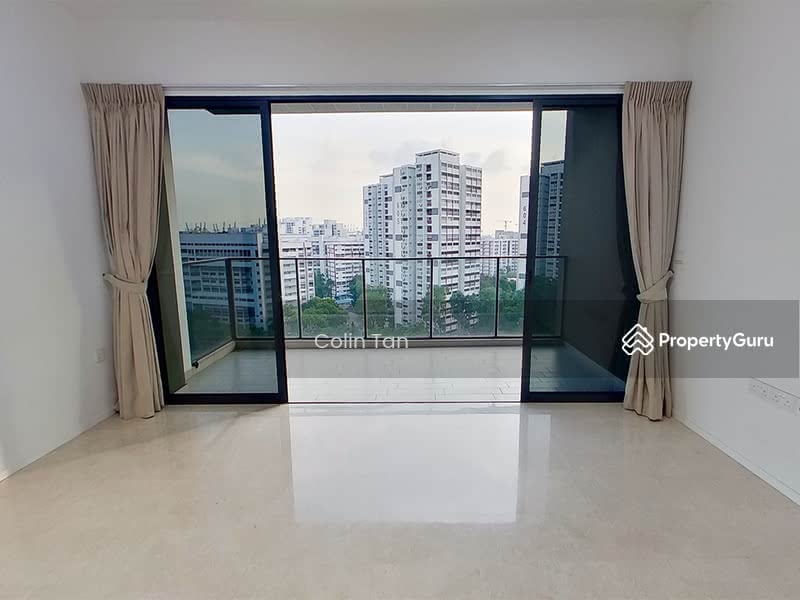 The Clement Canopy - Living Room