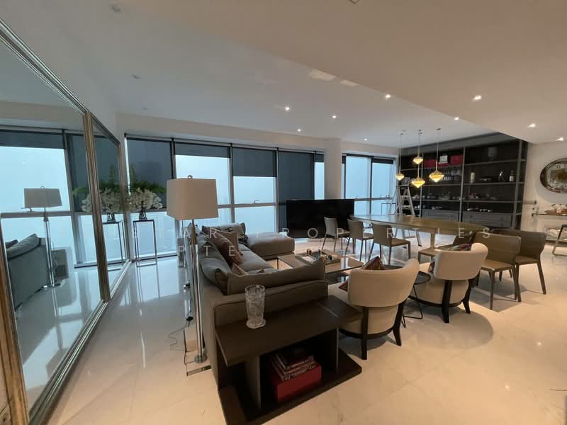 Marina Bay Residences Condominium For Sale at S$ 13,000,000 | PropertyGuru Singapore