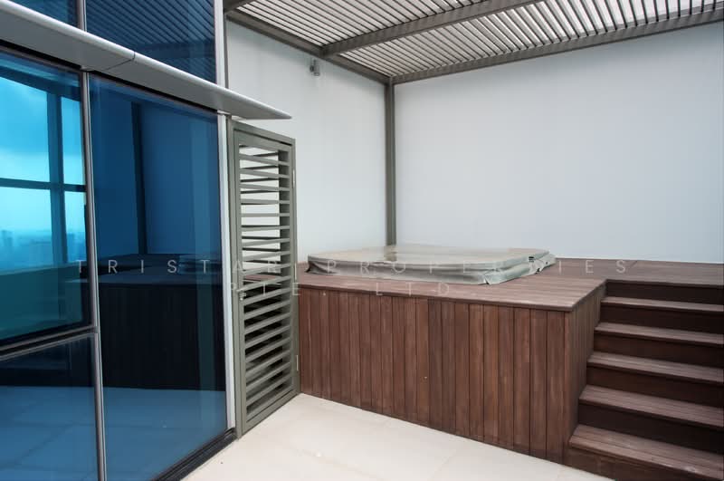 Marina Bay Residences Condominium For Sale at S$ 13,000,000 | PropertyGuru Singapore