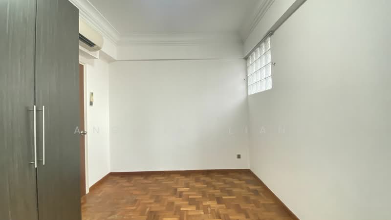 Kasturina Lodge, 20 Kay Poh Road, 3 Bedrooms, 1,045 sqft, Apartment For Rent, by Angeline Liang, 23490226 - Bedroom 3 - PropertyGuru.com.sg