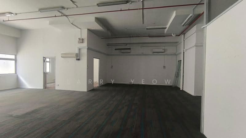 Ubi Centre, 57 Ubi Avenue 1, Eunos / Geylang / Paya Lebar, 1,550 sqft, Light Industrial (B1) For Rent, by Larry Yeow, 23490409 - Interior - CommercialGuru.com.sg