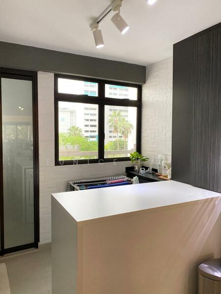 31 Marine Crescent, 31 Marine Crescent, 1 Bedroom, 818 sqft, HDB Flat For Rent, by Eunice Tan, 23490543 - PropertyGuru.com.sg