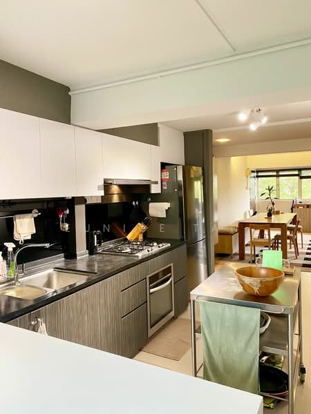 31 Marine Crescent, 31 Marine Crescent, 1 Bedroom, 818 sqft, HDB Flat For Rent, by Eunice Tan, 23490543 - PropertyGuru.com.sg