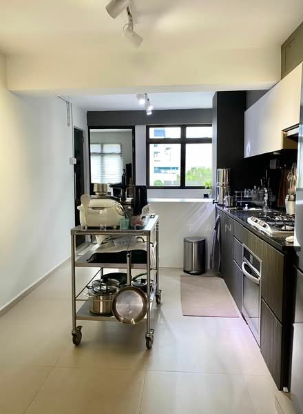 For Rent - 31 Marine Crescent