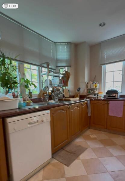 For Rent - Melrose Drive