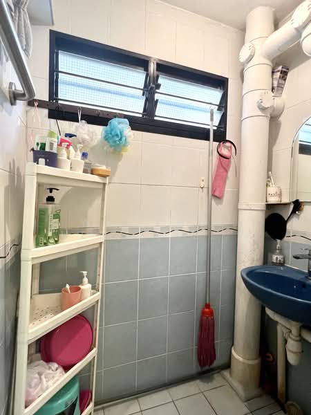 9 Holland Avenue, 9 Holland Avenue, Room Rental, 100 sqft, HDB Flat For Rent, by Wee Chye Heng (Alan Wee), 23494557 - PropertyGuru.com.sg