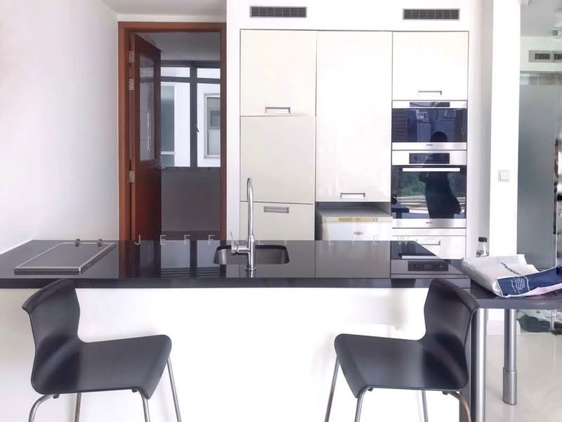 Saint Thomas Suites, 33 St Thomas Walk, 4 Bedrooms, 2,012 sqft, Condominium For Rent, by Jeffrey Liew, 23495415 - PropertyGuru.com.sg