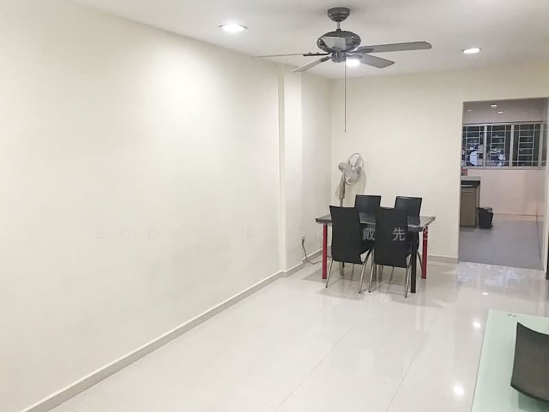 631 Bedok Reservoir Road, 631 Bedok Reservoir Road, 2 Bedrooms, 721 sqft, HDB Flat For Rent, by Eddie Tork 戴先生, 23495888 - PropertyGuru.com.sg