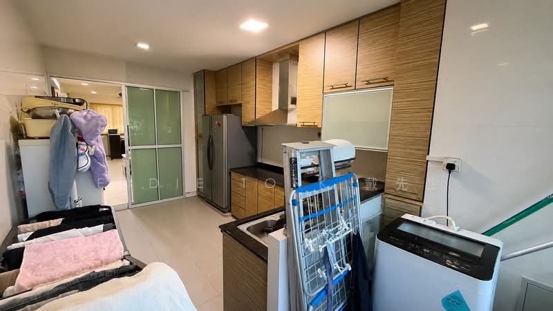 631 Bedok Reservoir Road, 631 Bedok Reservoir Road, 2 Bedrooms, 721 sqft, HDB Flat For Rent, by Eddie Tork 戴先生, 23495888 - PropertyGuru.com.sg