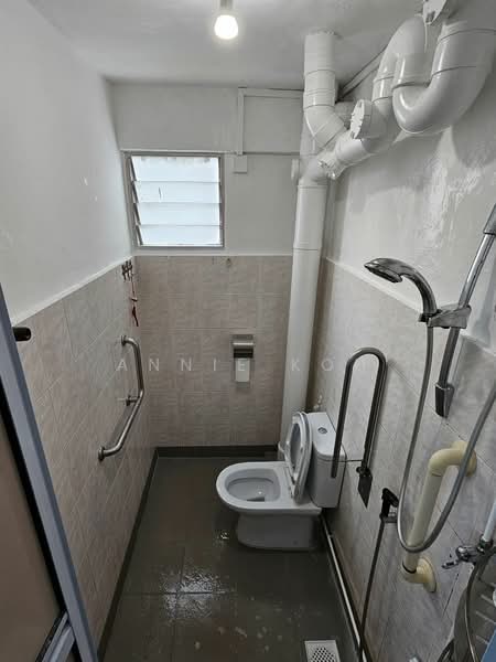 53 Lengkok Bahru, 53 Lengkok Bahru, Room Rental, 100 sqft, HDB Flat For Rent, by Annie Koh, 23496825 - PropertyGuru.com.sg