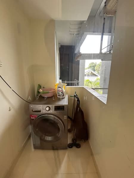 The Estiva, 313 Pasir Panjang Road, 2 Bedrooms, 1,000 sqft, Apartment For Rent, by Apple Chee, 23501823 - PropertyGuru.com.sg