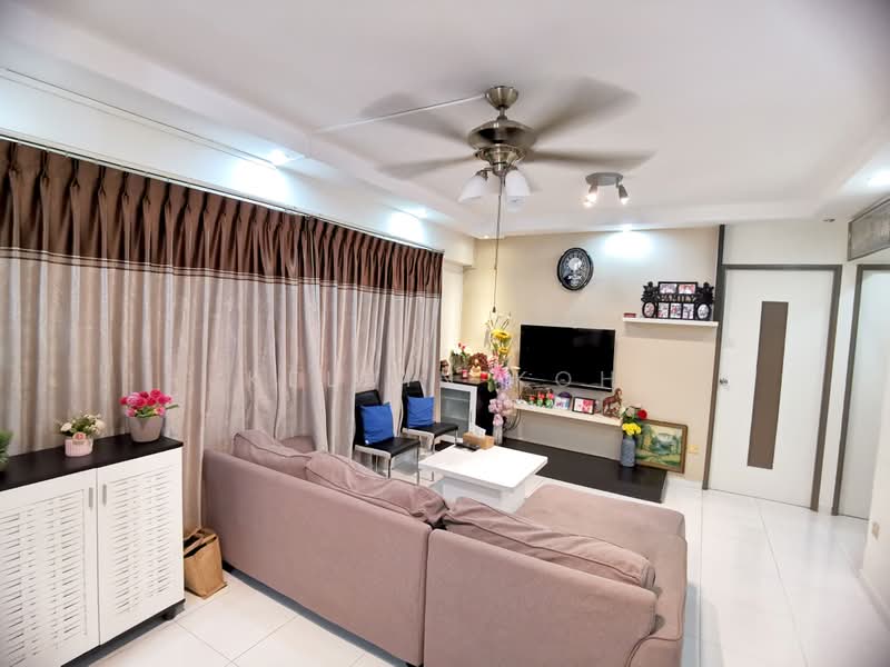 692B Choa Chu Kang Crescent, 692B Choa Chu Kang Crescent, 3 Bedrooms, 980 sqft, HDB Flat For Sale, by Kelvin Koh, 23502139 - PropertyGuru.com.sg