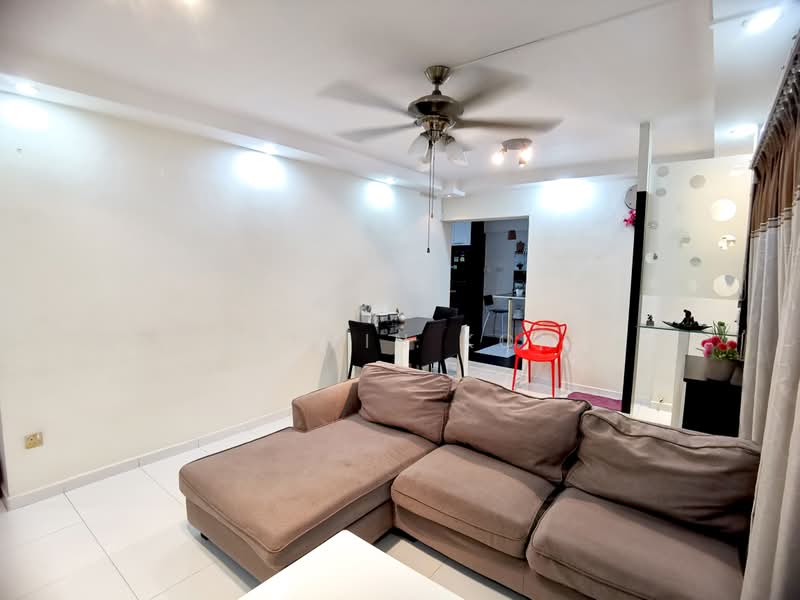 692B Choa Chu Kang Crescent, 692B Choa Chu Kang Crescent, 3 Bedrooms, 980 sqft, HDB Flat For Sale, by Kelvin Koh, 23502139 - PropertyGuru.com.sg