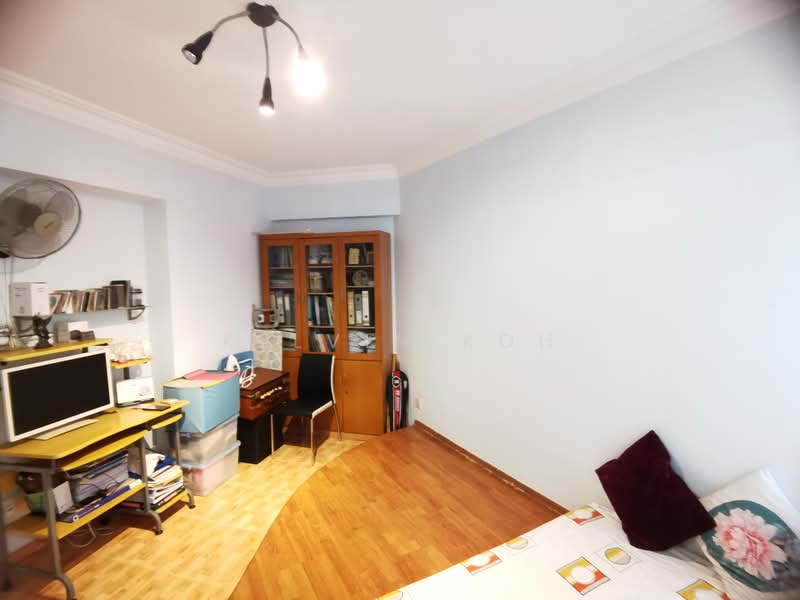 692B Choa Chu Kang Crescent, 692B Choa Chu Kang Crescent, 3 Bedrooms, 980 sqft, HDB Flat For Sale, by Kelvin Koh, 23502139 - PropertyGuru.com.sg