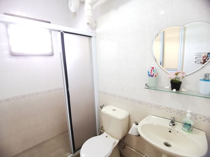 692B Choa Chu Kang Crescent, 692B Choa Chu Kang Crescent, 3 Bedrooms, 980 sqft, HDB Flat For Sale, by Kelvin Koh, 23502139 - PropertyGuru.com.sg