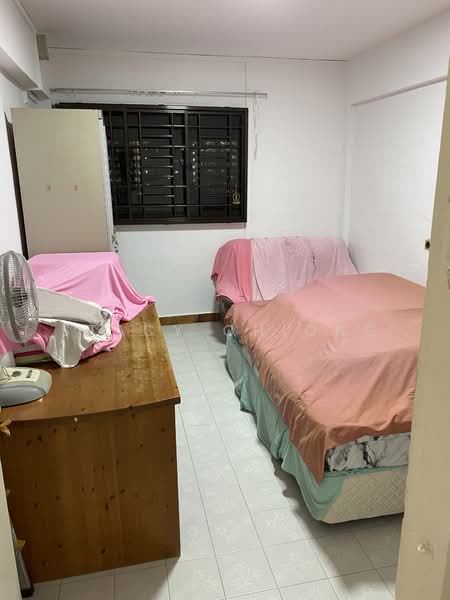 411 Ang Mo Kio Avenue 10, 411 Ang Mo Kio Avenue 10, 3 Bedrooms, 1,000 sqft, HDB Flat For Rent, by Stacy Chiong, 23502894 - PropertyGuru.com.sg
