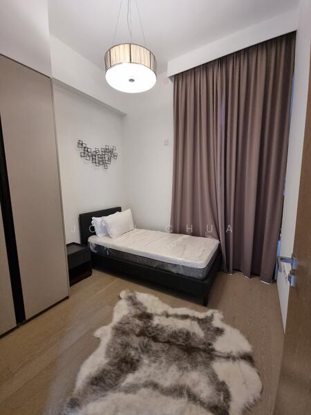 For Rent - The Enclave Holland